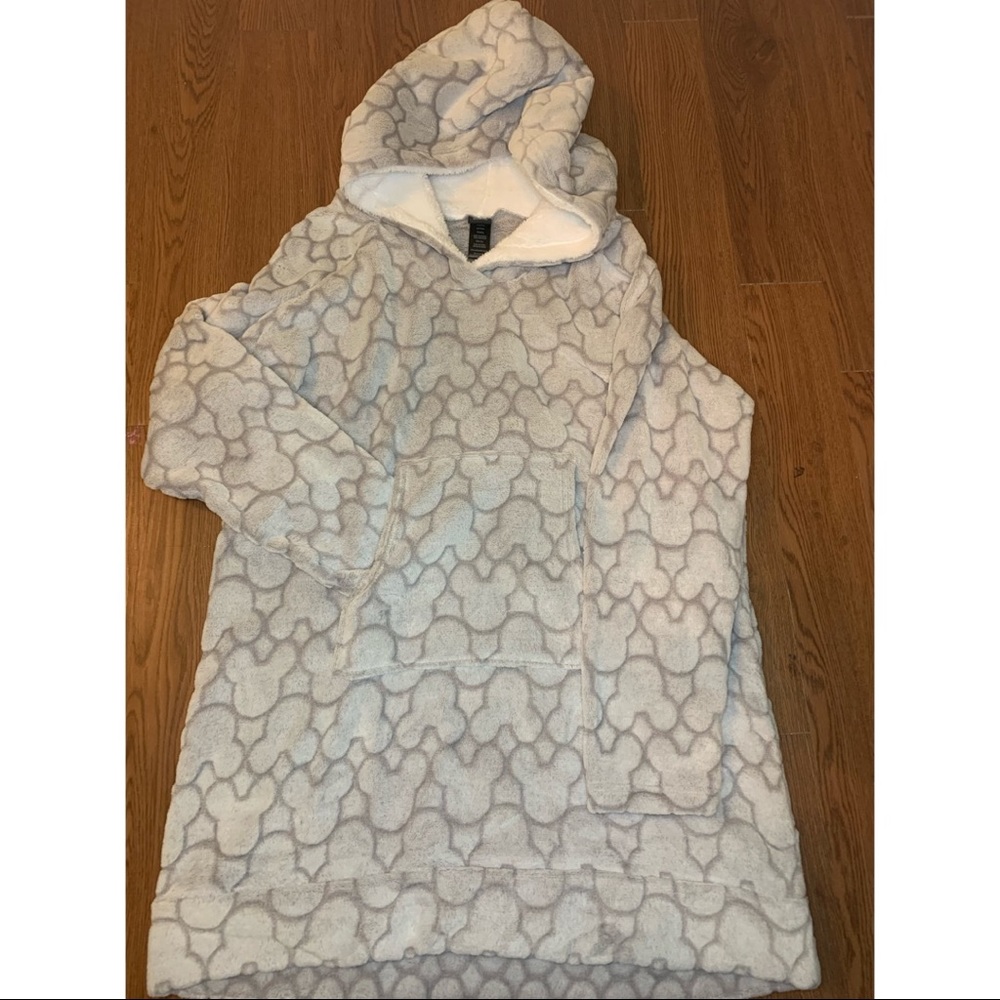 Disney nightgown